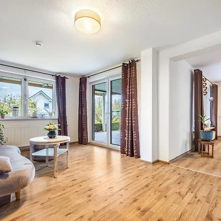 Haus-landzeit Lejlighed