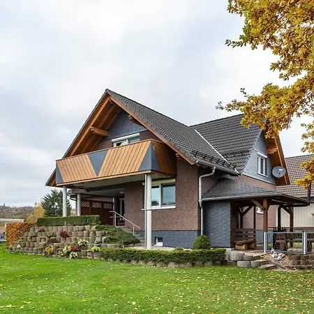 Haus-landzeit *